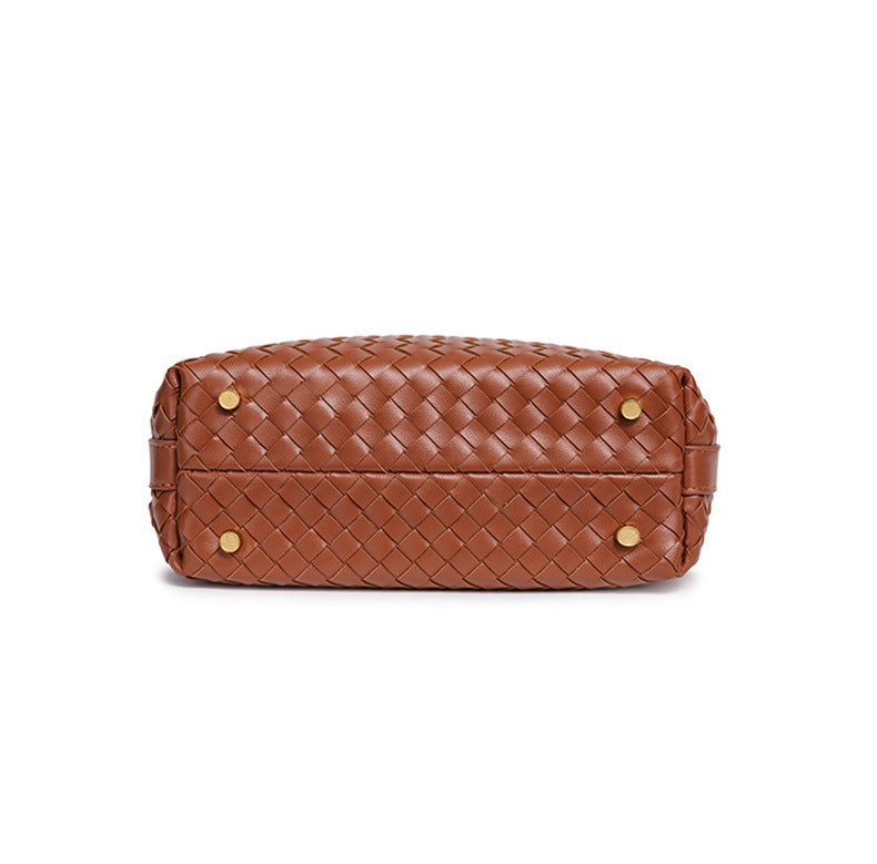 THE CRESCENT HOBO
