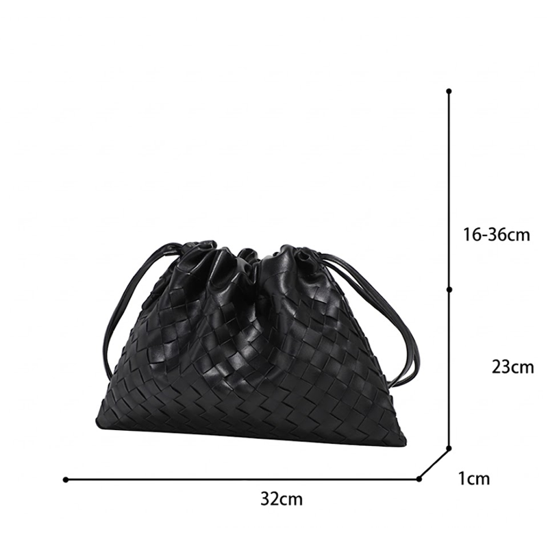 THE DRAWSTRING POUCH size chart 1