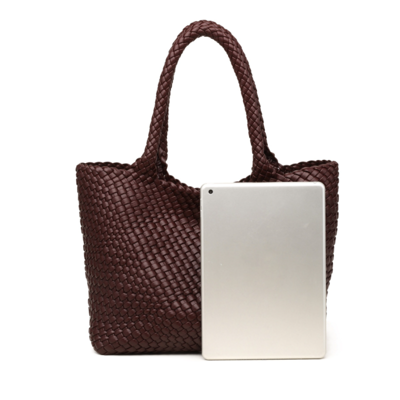 THE ARTISANAL POUCH TOTE