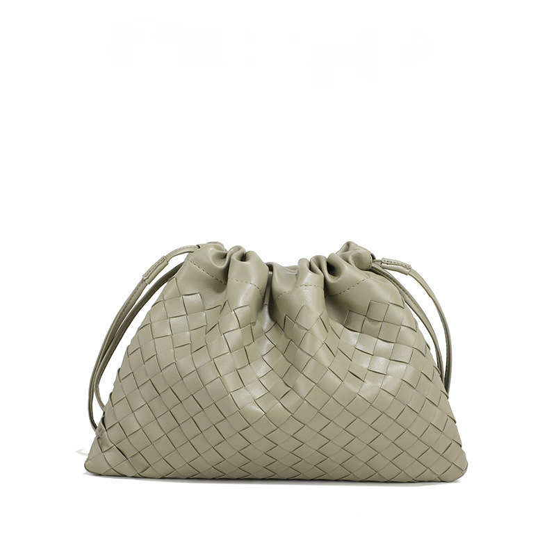 THE DRAWSTRING POUCH